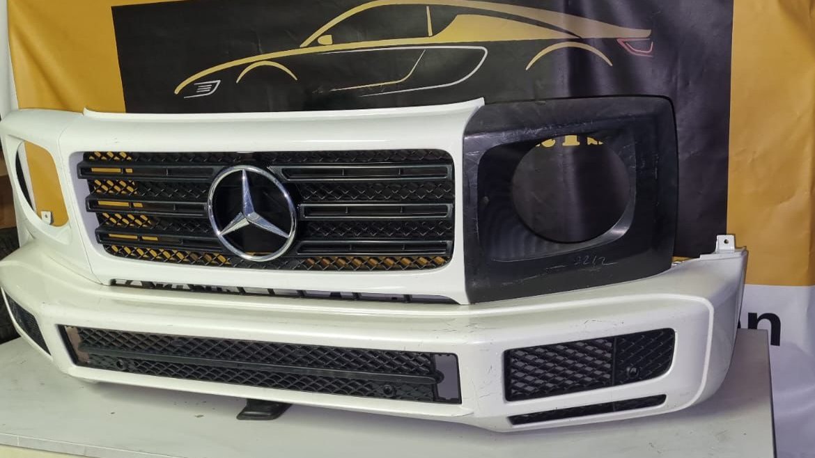 VOORBUMPER W463 G KLASSE AMG WIT ORIGENEEL