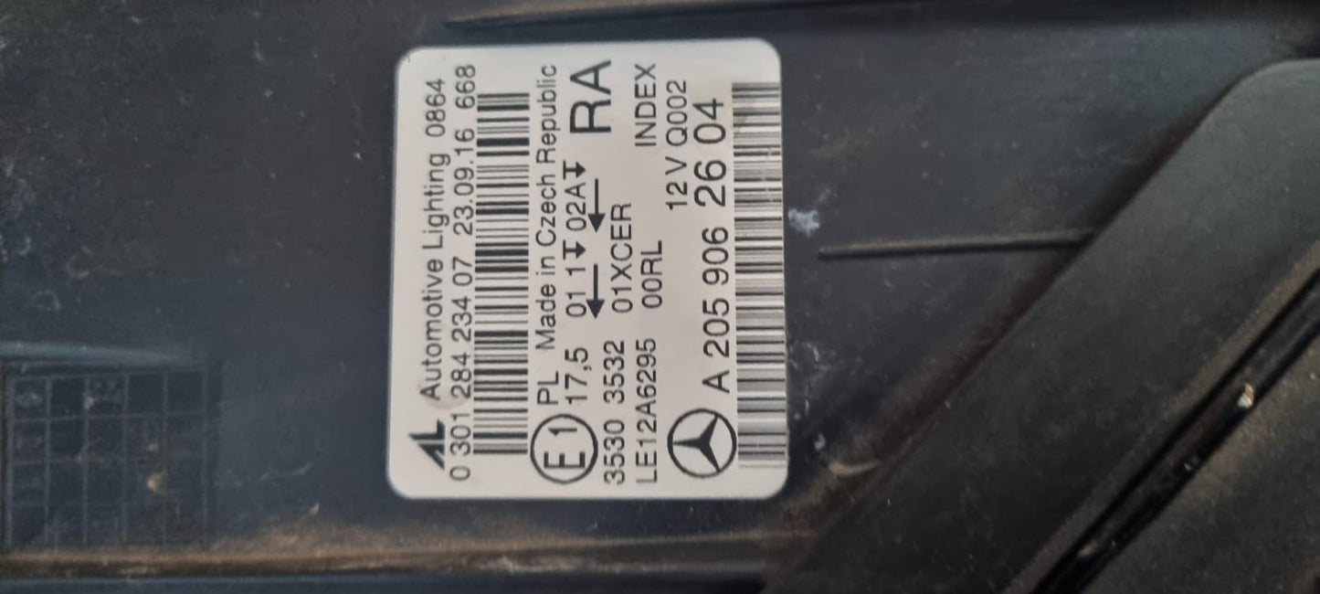 KOPLAMP MERCEDES C KLASSE W205 RECHTS LED A2059062604