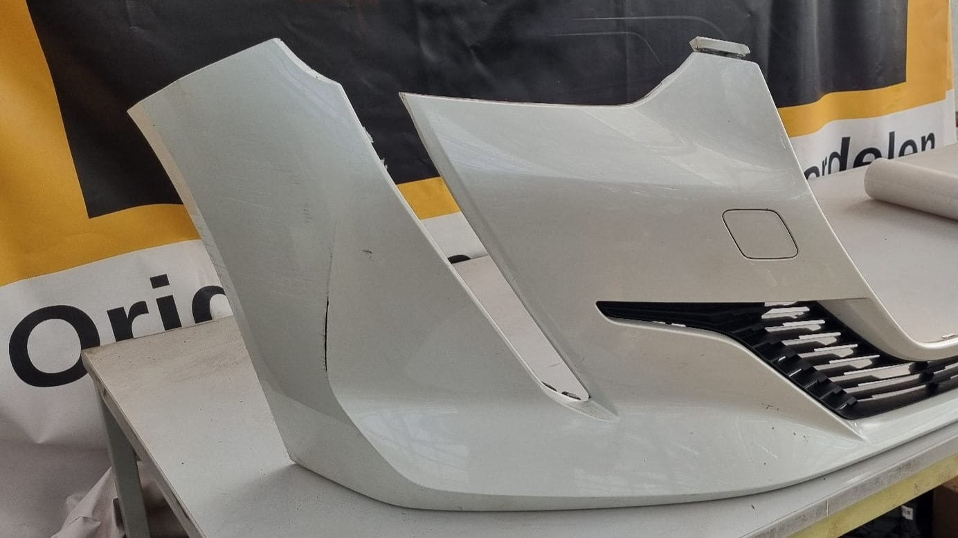 VOORBUMPER PEUGEOT 208 2019-2022 ORIGINEEL