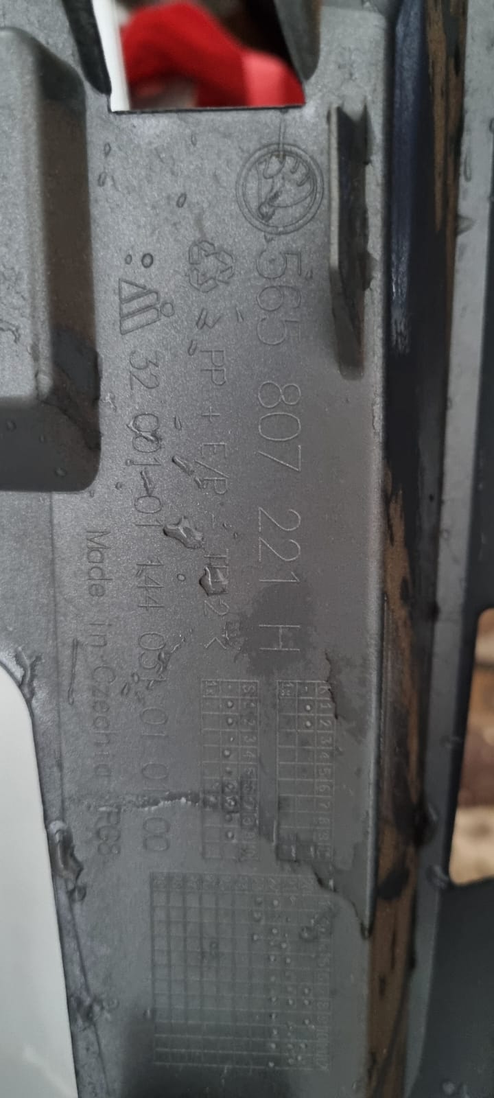 VOORBUMPER SKODA KODIAQ FACELIFT 565807221H