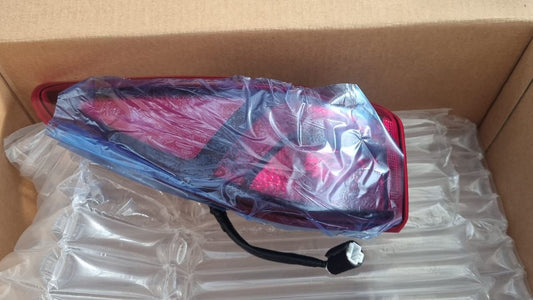 ACHTERLICHT LINKS HYUNDAI KONA NIEUW ORIGINEEL 92401J9500