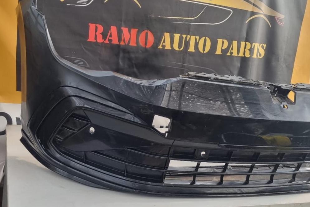 VOORBUMPER VW GOLF 8 VIII R-LINE 4PDC ORIGINEEL 5H0807221G