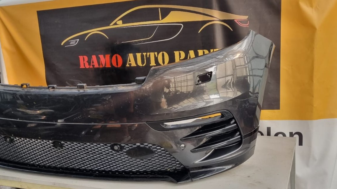 VOORBUMPER RANGE ROVER VELAR ORIGINEEL J8A217F003