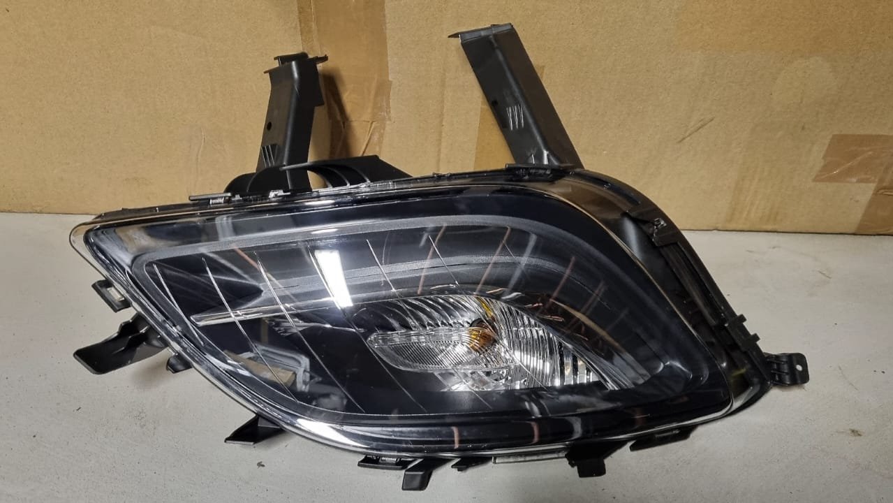 ASTRA J MK6 MISTLAMP RECHTSVOOR BESTUURDERSMISTLAMP 13264642