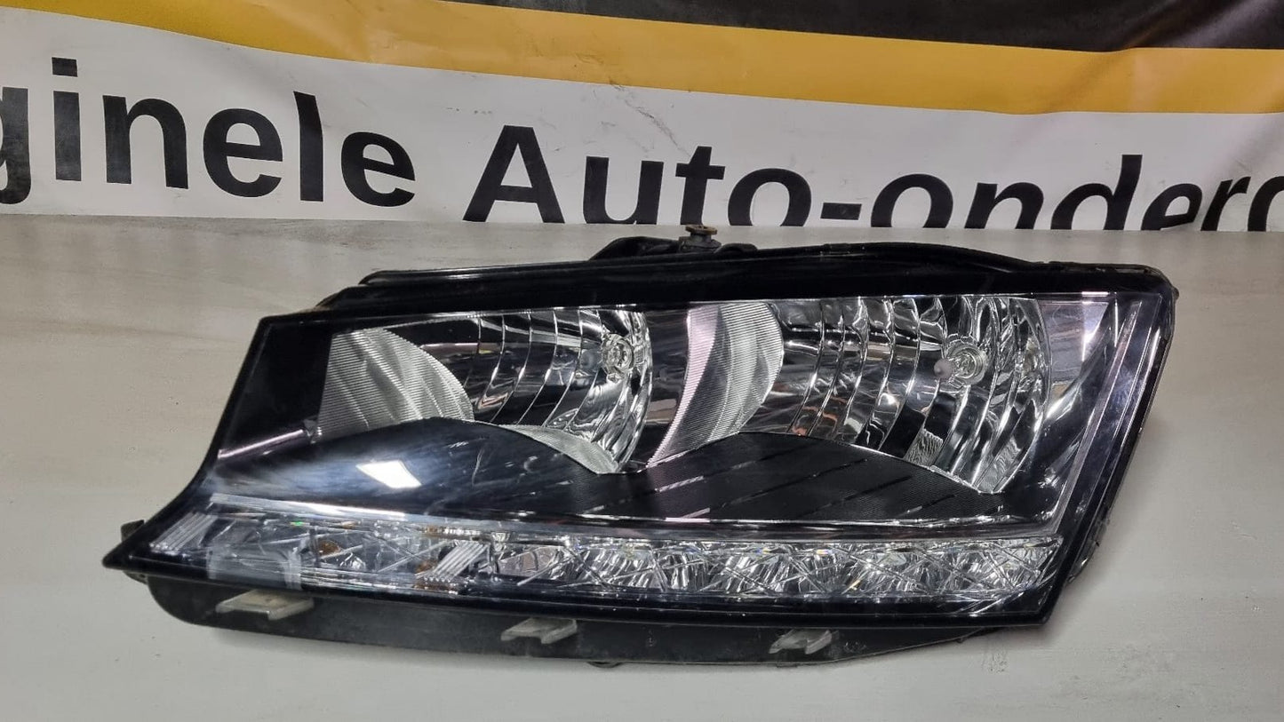 KOPLAMP LINKS SKODA FABIA LED 6V1941015D