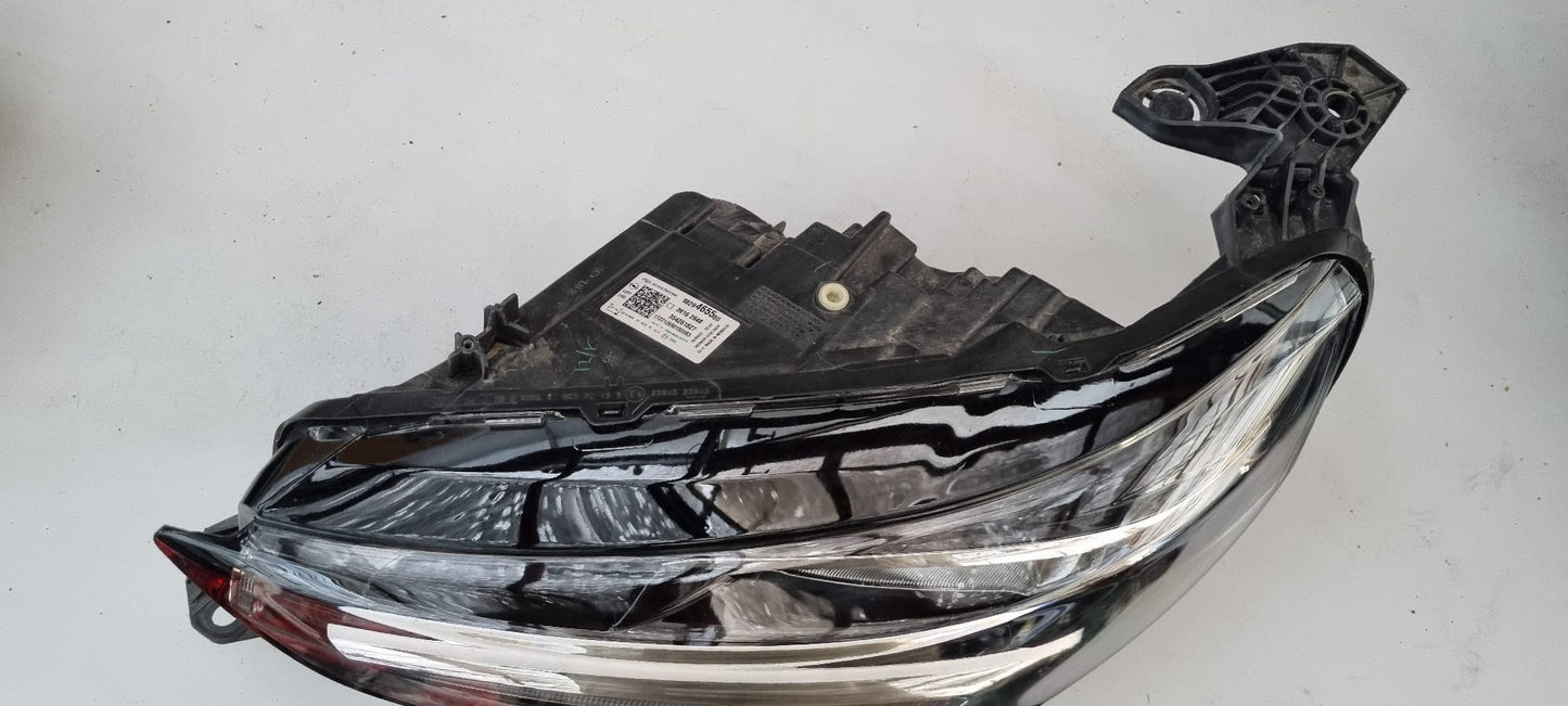 KOPLAMP OPEL CORSA F RECHTS 9829465580