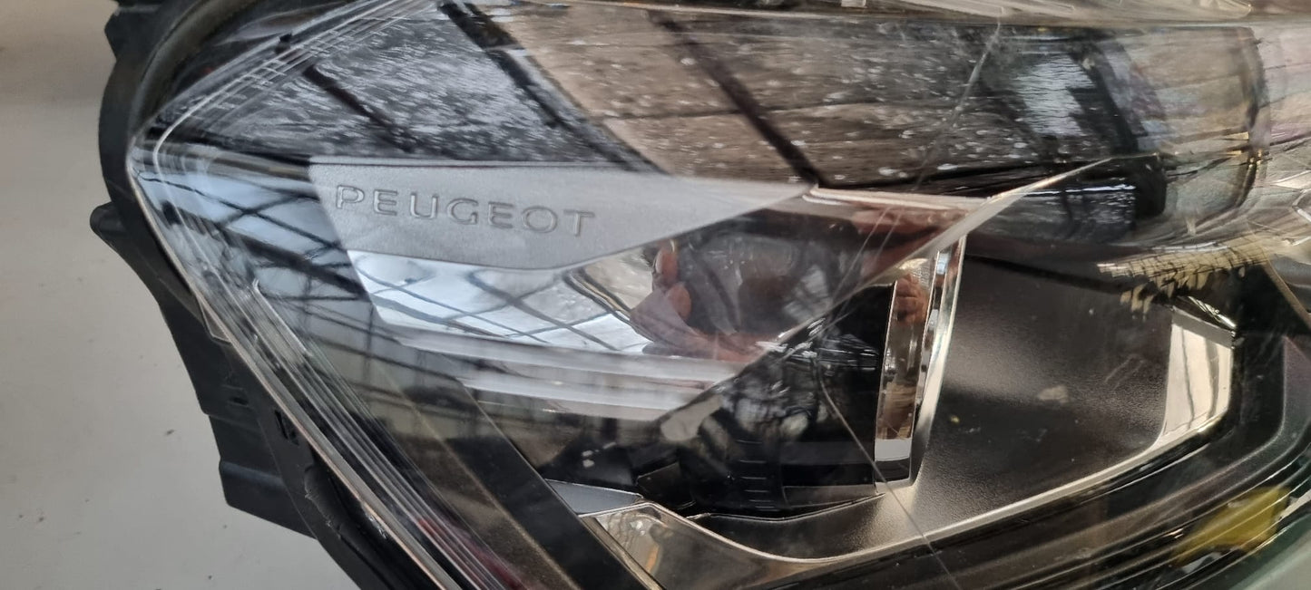 KOPLAMP PEUGEOT RIFTER LED RECHTS 90146218 9816827180