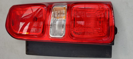 ACHTERLICHT CITROËN JUMPY RECHTS 0019725301