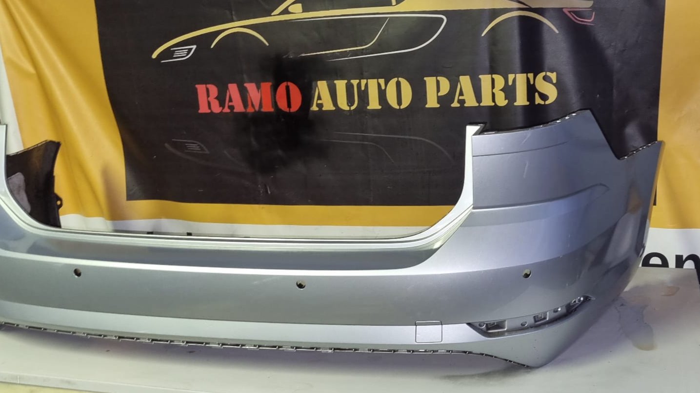 ACHTERBUMPER VOLKSWAGEN GOLF 7 7.5 STATION ORIGINEEL