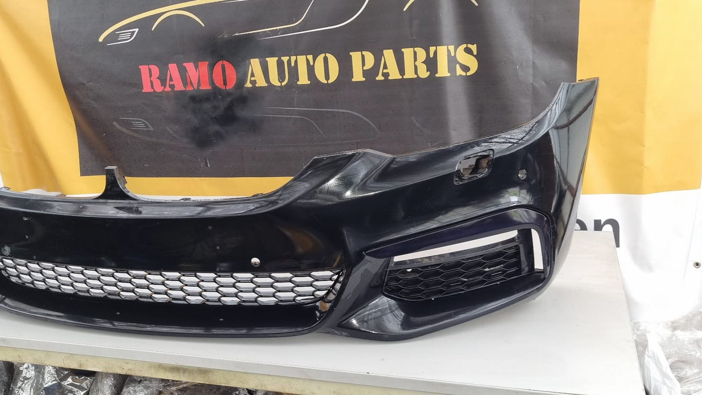 VOORBUMPER BMW 5-SERIE G30 G31 M PAKKET 4XPDC
