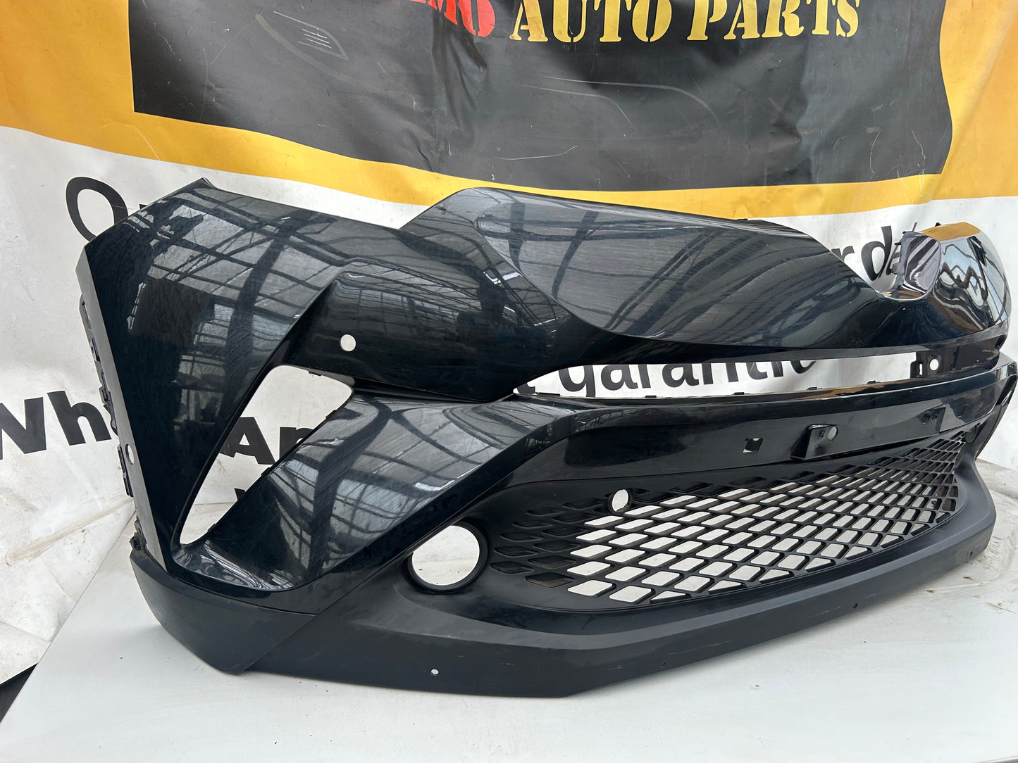 VOORBUMPER TOYOTA CHR C-HR 52119F4010